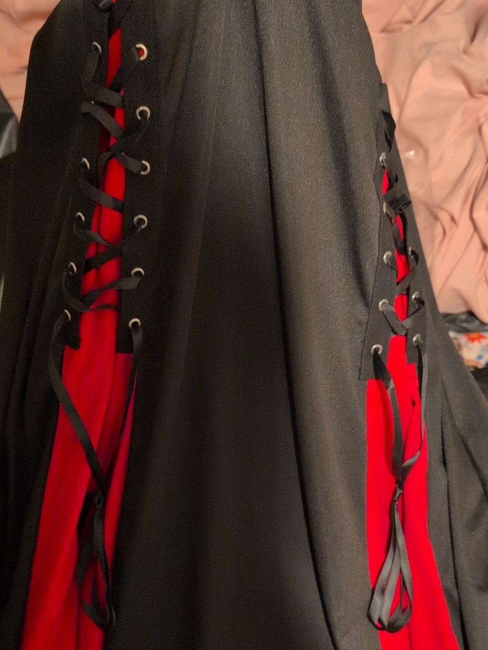 Black and Red Lace-Up Circle Skirt